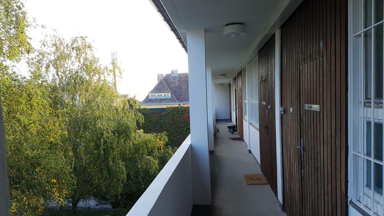 Gem Of Midcentury Design Apartman Bécs Kültér fotó