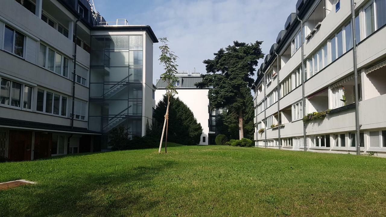 Gem Of Midcentury Design Apartman Bécs Kültér fotó