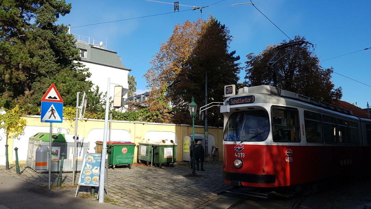 Gem Of Midcentury Design Apartman Bécs Kültér fotó