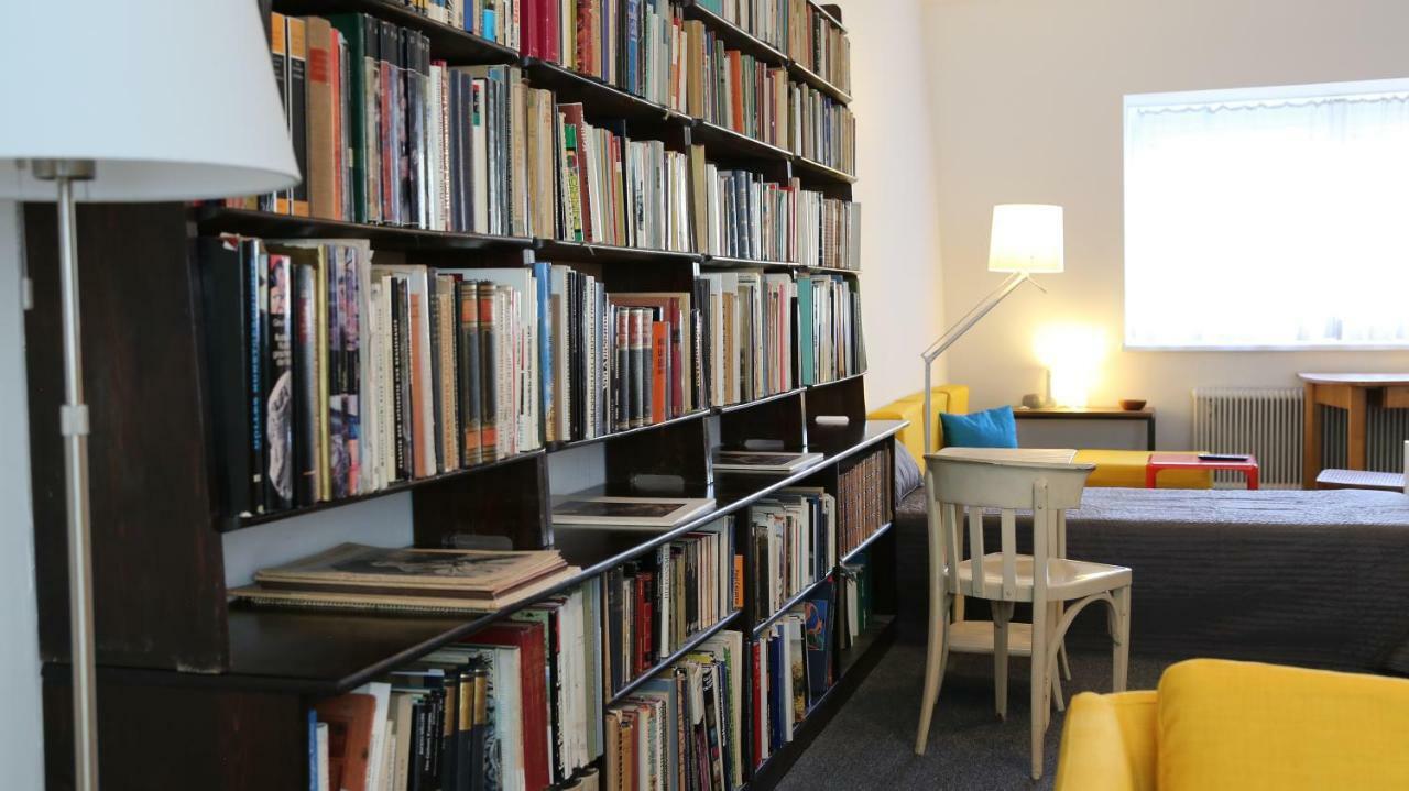 Gem Of Midcentury Design Apartman Bécs Kültér fotó